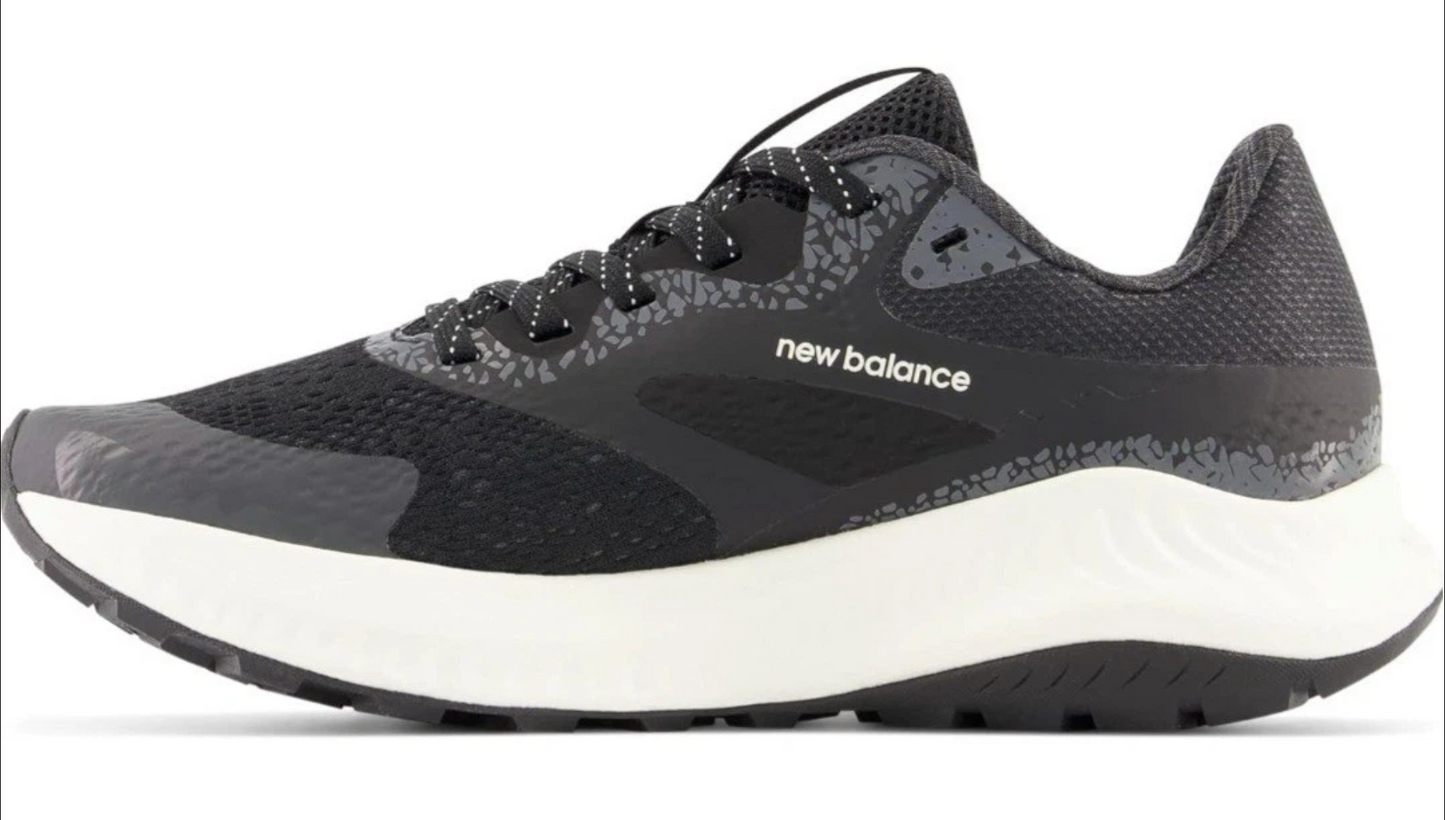 New Balance Women's DynaSoft Nitrel V5 Black/White Wide Sneakers - Size 8W