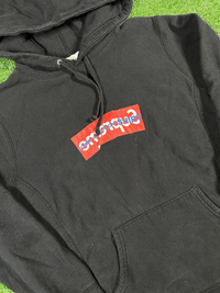 Supreme CDG SS17 Box Logo Pullover Hoodie (Damaged) - Size Medium
