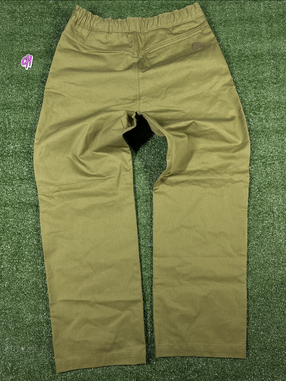 Moncler Men's Pantelone Sportivo Olive Brand New Pants - Size Medium