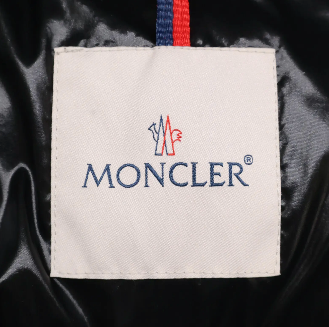 Moncler Frey Nylon Down Jacket Black Size 1
