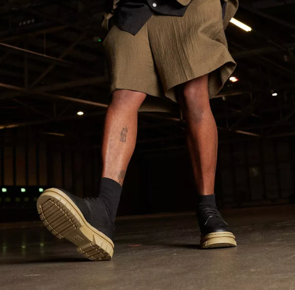 Dr. Marten's Rikard Contrast Sole Black Leather Platform Shoes - Size 8M