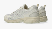 Asics Men's GEL-NUNOBIKI Cream/Pure Silver Sneakers - Size 9.5M