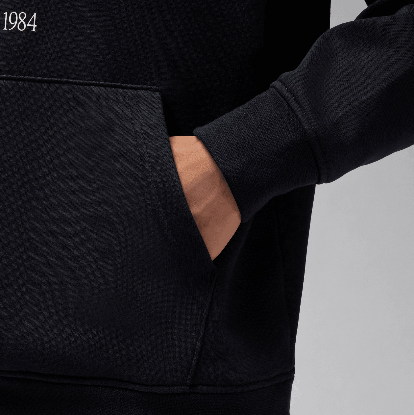 Brand New Air Jordan Mens New York City Hoodie (HF1489-010) Size XXL