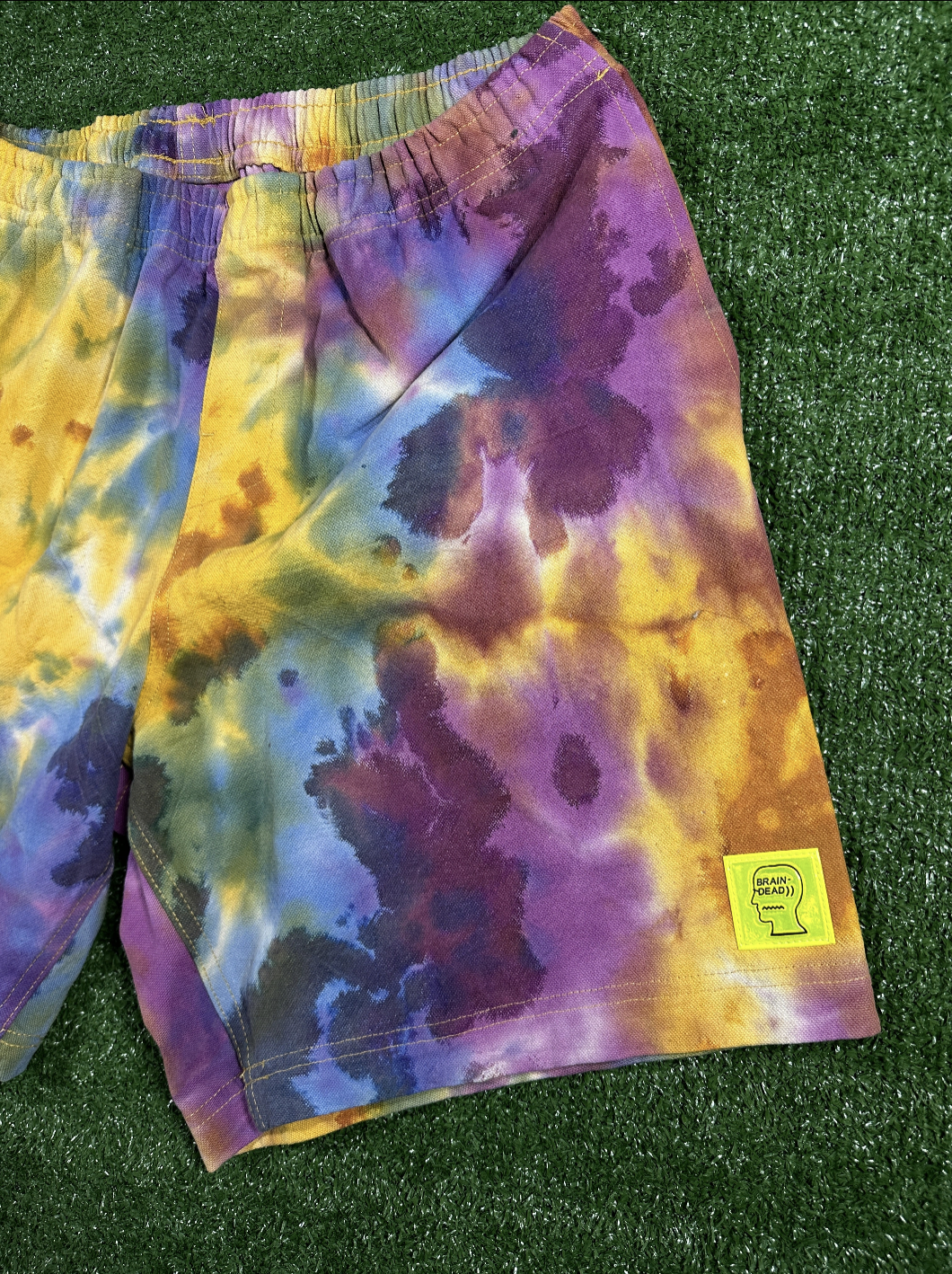 Brain Dead Reflective Logo Head Tie-Dye Men's Shorts - Size Large